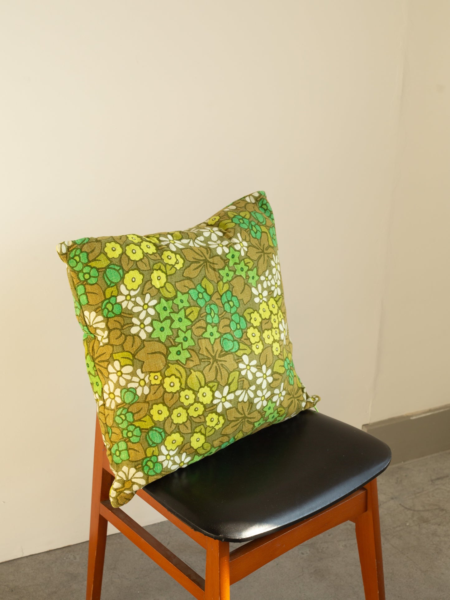 Floral Cushion - Green