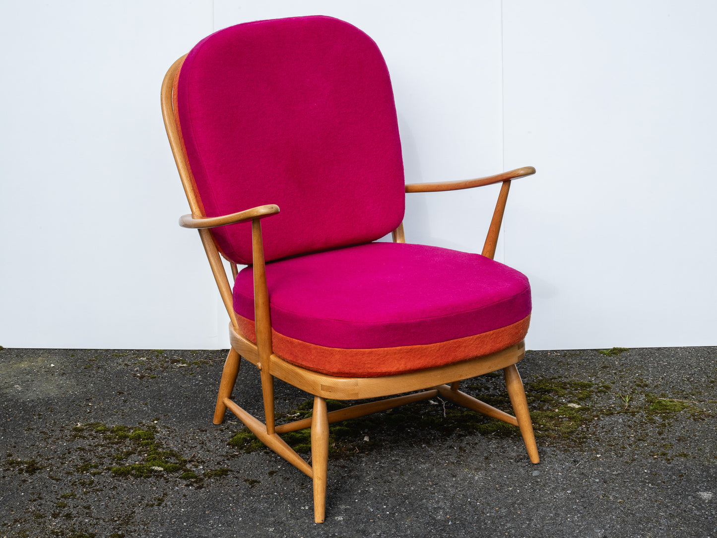 Ercol Windsor 335 Armchair - Fully Restored - Choice of Colours - Two Tone