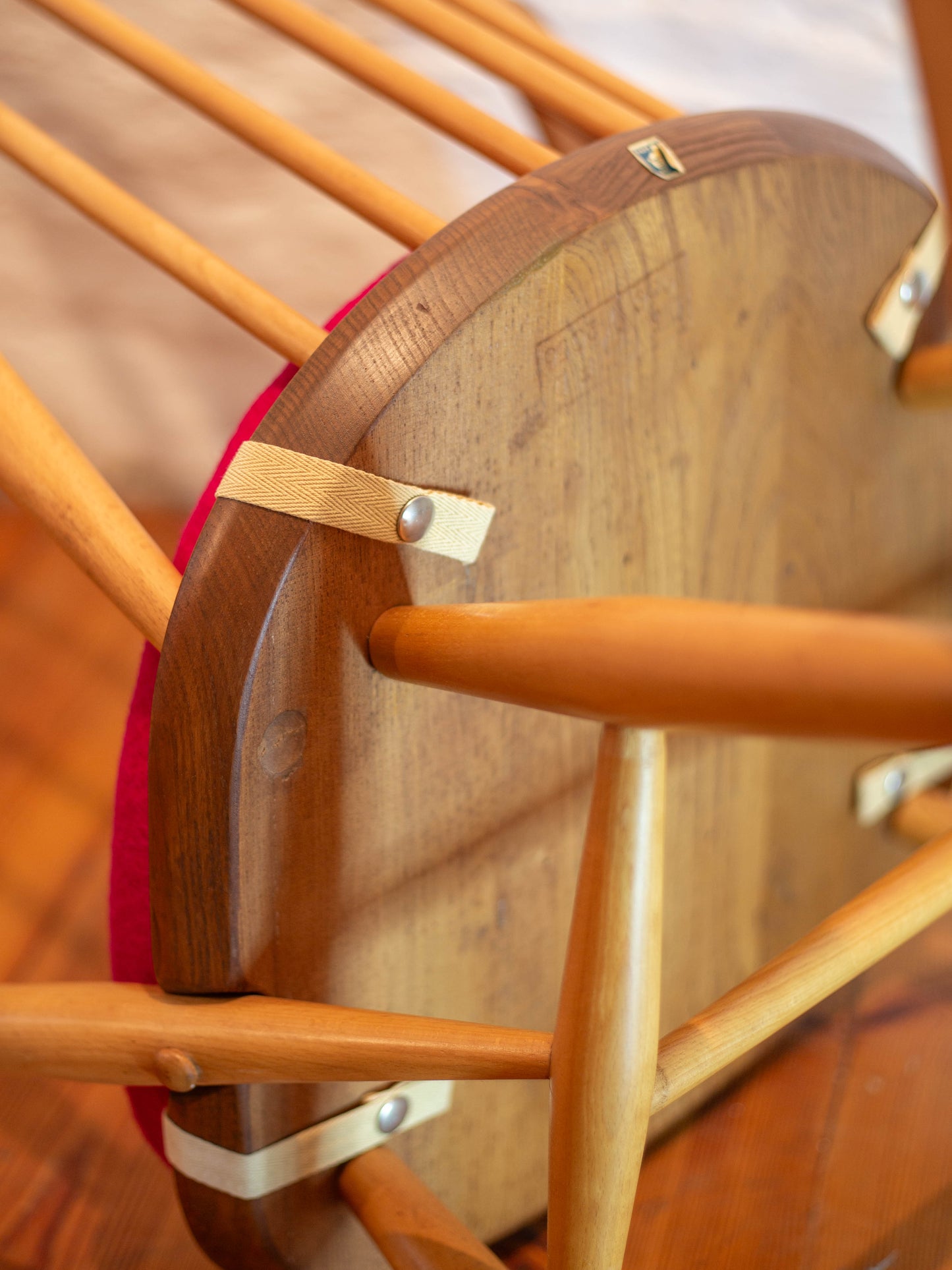 Ercol Quaker 428 Rocking Chair - Fully Restored - Hot Pink Cushion