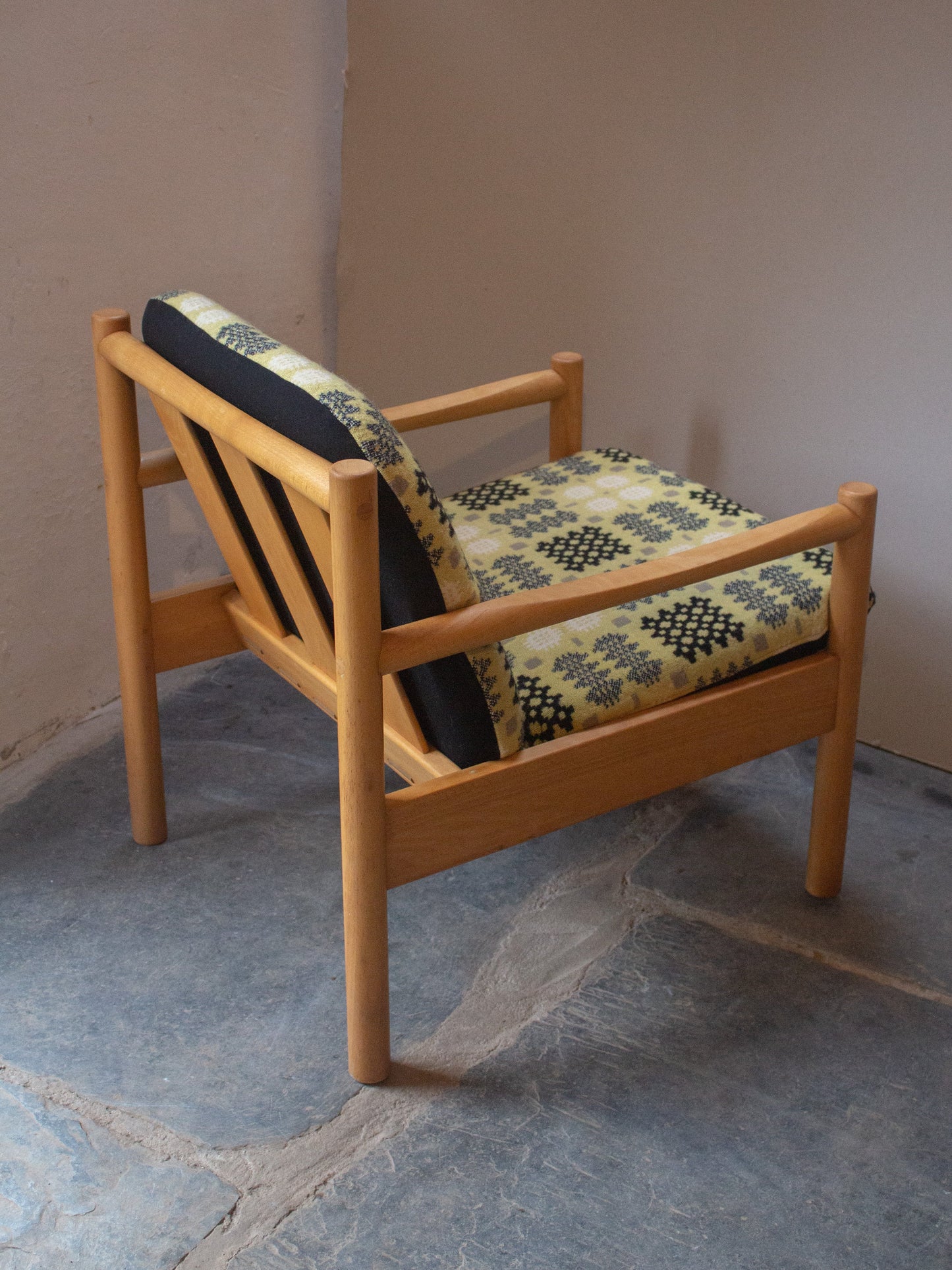 Ercol Blonde 749 Lounge Chair - Yellow/Black Welsh Tapestry