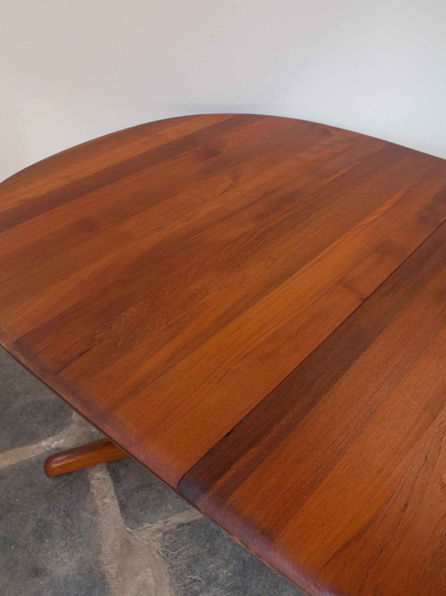 Solid Wood Oval Teak Extending Dining Table